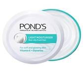 Ponds Light Moisturizer - With Vitamin E & Glycerin, For Non-Oily Fresh Feel, 100/98 ml